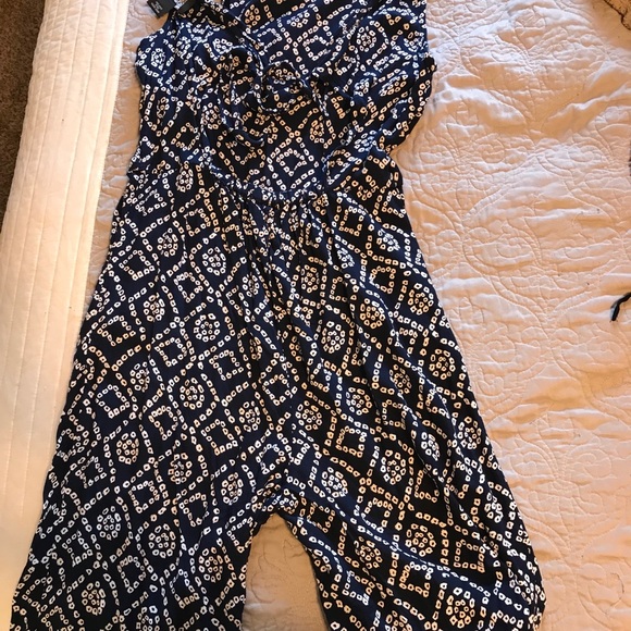 Romper - Picture 2 of 2